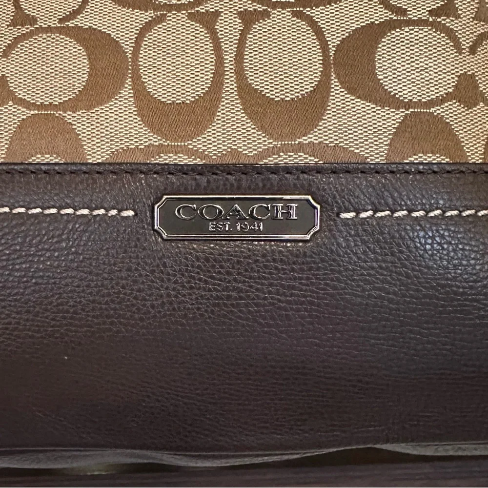 Coach PARK Signature Hobo | Style F23279 - Picture 8 of 16